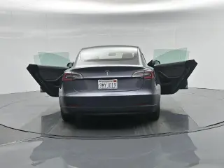 Tesla Model 3 2023 4dr Sedan