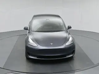 Tesla Model 3 2023 4dr Sedan