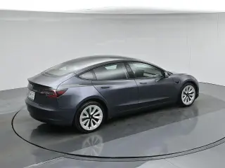 Tesla Model 3 2023 4dr Sedan