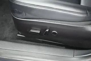Tesla Model 3 2023 4dr Sedan
