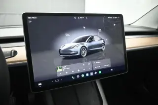 Tesla Model 3 2023 4dr Sedan
