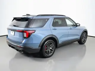 Ford Explorer 2025 AWD ST 4dr SUV