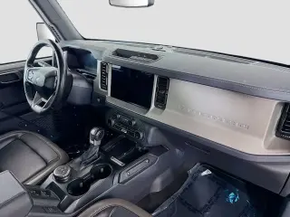 Ford Bronco 2025 4x4 Outer Banks 4dr SUV