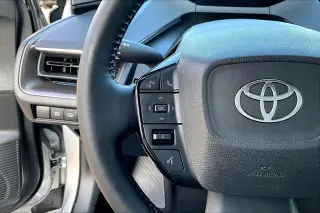 Toyota Prius 2024 XLE 4dr Hatchback
