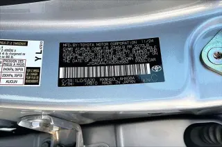 Toyota Prius 2024 XLE 4dr Hatchback