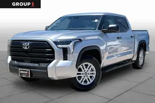 Toyota Tundra 2024 4x2 SR5 4dr CrewMax Cab Pickup SB