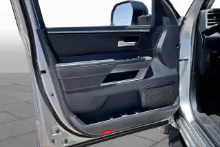 Toyota Tundra 2024 4x2 SR5 4dr CrewMax Cab Pickup SB
