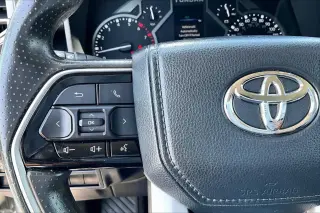 Toyota Tundra 2024 4x2 SR5 4dr CrewMax Cab Pickup SB