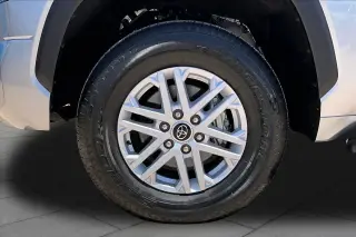 Toyota Tundra 2024 4x2 SR5 4dr CrewMax Cab Pickup SB