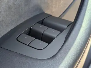 Tesla Model 3 2023 4dr Sedan