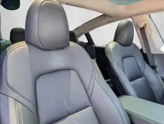 Tesla Model 3 2023 4dr Sedan