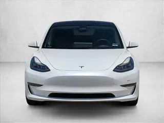 Tesla Model 3 2023 4dr Sedan
