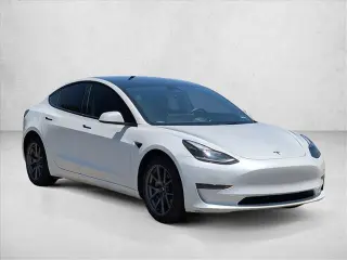 Tesla Model 3 2023 4dr Sedan