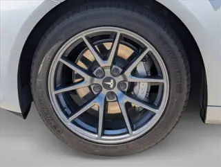 Tesla Model 3 2023 4dr Sedan