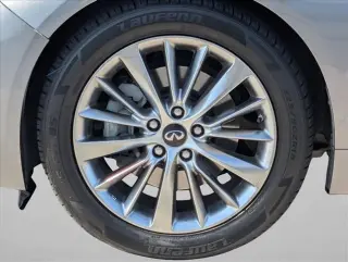INFINITI Q50 2019 3.0T Luxe 4dr Sedan