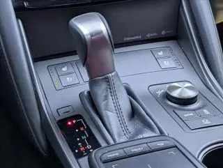 Lexus IS 300 2023 4dr Sedan