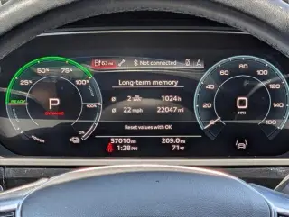 Audi e-tron 2022 AWD quattro Premium 4dr SUV
