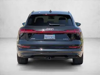 Audi e-tron 2022 AWD quattro Premium 4dr SUV
