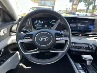 Hyundai ELANTRA Hybrid 2024 Limited 4dr Sedan