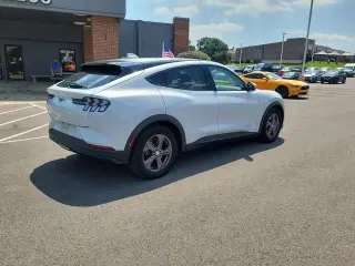 Ford Mustang Mach-E 2022 Select 4dr SUV
