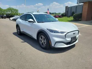 Ford Mustang Mach-E 2022 Select 4dr SUV