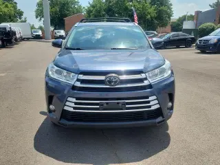 Toyota Highlander 2018 AWD SE 4dr SUV
