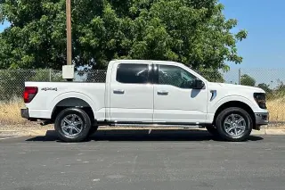 Ford F-150 2025 4x4 XLT 4dr SuperCrew 5.5 ft. SB