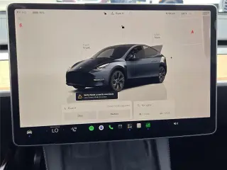 Tesla Model Y 2025 AWD Long Range 4dr Crossover