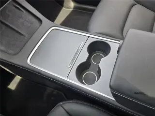 Tesla Model Y 2025 AWD Long Range 4dr Crossover