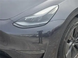 Tesla Model Y 2025 AWD Long Range 4dr Crossover