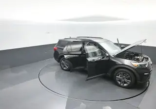 Ford Explorer 2023 AWD XLT 4dr SUV