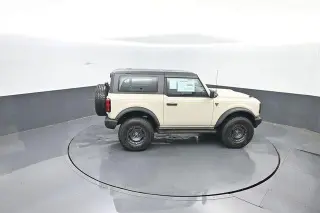 Ford Bronco 2025 4x4 Base 2dr SUV