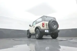 Ford Bronco 2025 4x4 Base 2dr SUV