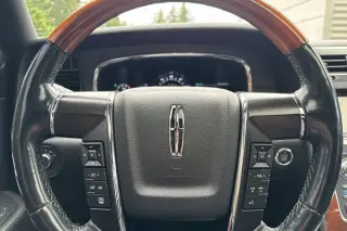 Lincoln Navigator L 2016 4x4 Select 4dr SUV