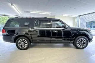 Lincoln Navigator L 2016 4x4 Select 4dr SUV