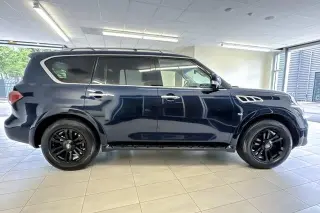 INFINITI QX80 2015 AWD 4dr SUV