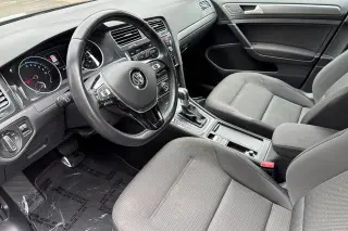 Volkswagen e-Golf 2019 SE 4dr Hatchback