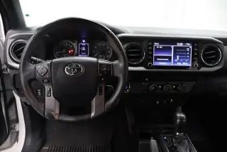Toyota Tacoma 2020 4x2 TRD Off-Road 4dr Double Cab 5.0 ft SB