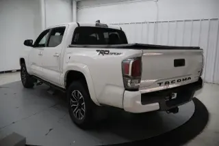 Toyota Tacoma 2020 4x2 TRD Off-Road 4dr Double Cab 5.0 ft SB