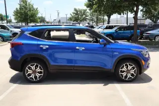 Kia Seltos 2023 AWD SX 4dr SUV