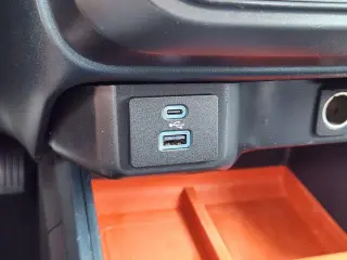 Ford Maverick 2023 XL 4dr SuperCrew 4.5 ft. SB