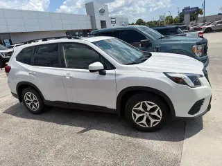 Subaru Forester 2023 AWD Premium 4dr Crossover
