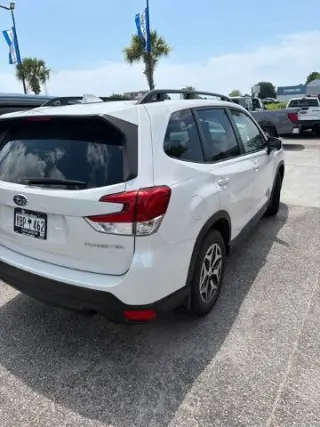 Subaru Forester 2023 AWD Premium 4dr Crossover
