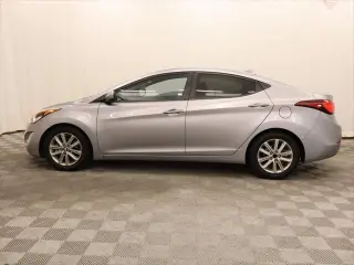 Hyundai ELANTRA 2015 SE 4dr Sedan 6M