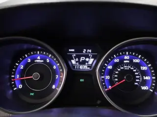 Hyundai ELANTRA 2015 SE 4dr Sedan 6M