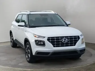 Hyundai VENUE 2025 SEL 4dr Crossover