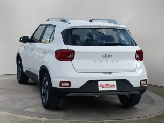 Hyundai VENUE 2025 SEL 4dr Crossover