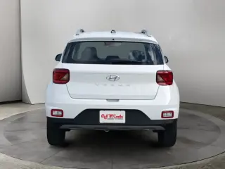 Hyundai VENUE 2025 SEL 4dr Crossover