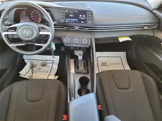 Hyundai ELANTRA 2022 SE 4dr Sedan