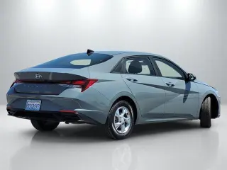 Hyundai ELANTRA 2022 SE 4dr Sedan